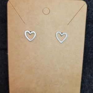 Hollow heart silver stud earrings NWOT